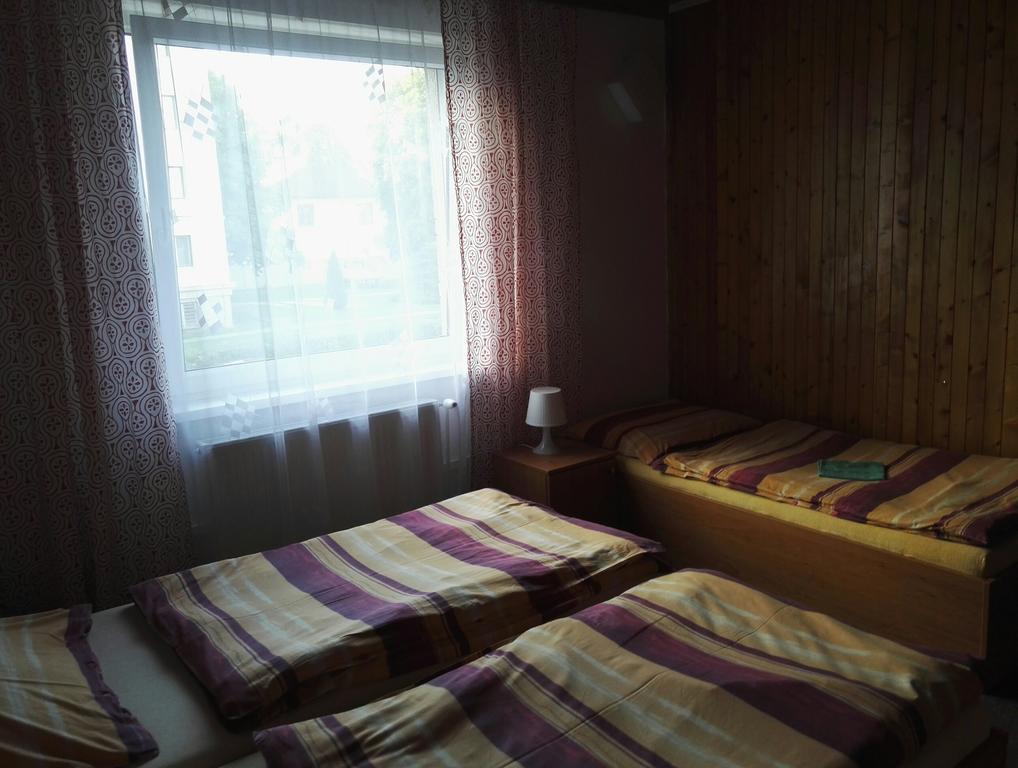 Penzion Tenis Poděbrady Esterno foto